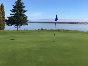 Club de Golf de St-Prime sur le Lac-Saint-Jean
