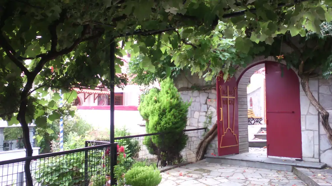 Hotels near Holy Monastery of Saint Demetrius of Nikisiani