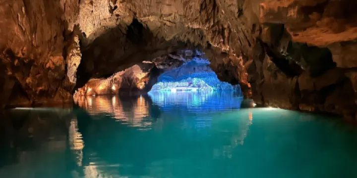 Altinbesik Magarasi Milli Parki