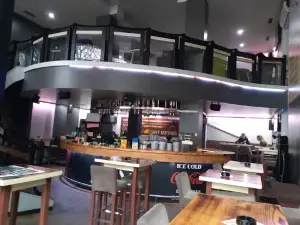 BoomBar