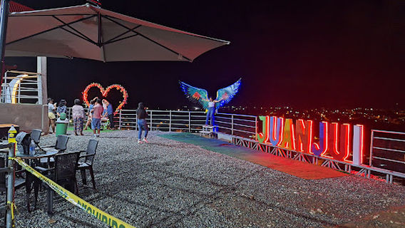 JUANJUÍ “Ciudad del Gran Pajaten”