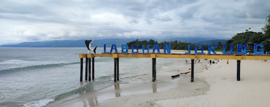 Labuhan Jukung Beach