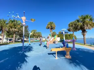 Lakefront Park