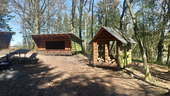 Shelter- Og Teltplads Ved Lindenborg Å