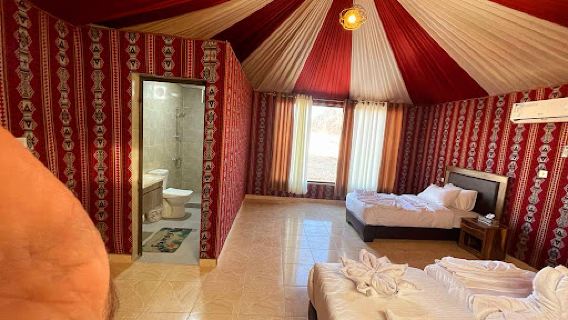 Harir Rum luxury camp
