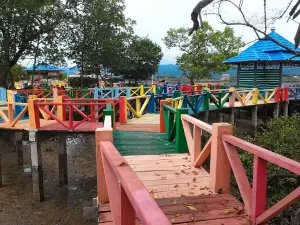 Taman Wisata Bakau Bypass Kolaka Pomala
