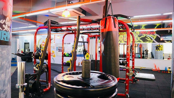 Red Gym & Fitness Centre
