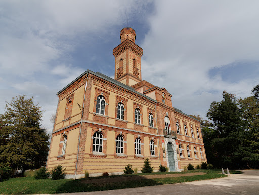 Compare 5 airports near Tarbes