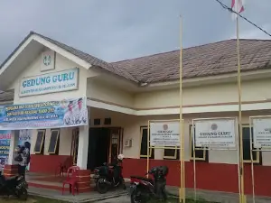 Gedung Guru Oku Selatan