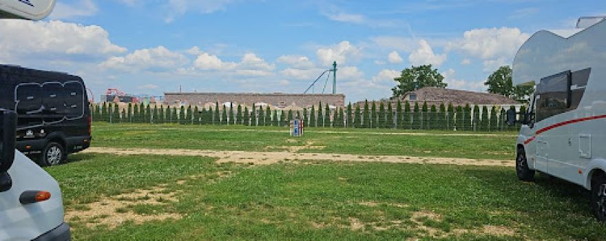 Pole namiotowe Energylandia