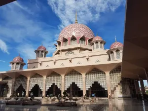 Tuanku Mizan Zainal Abidin Mosque