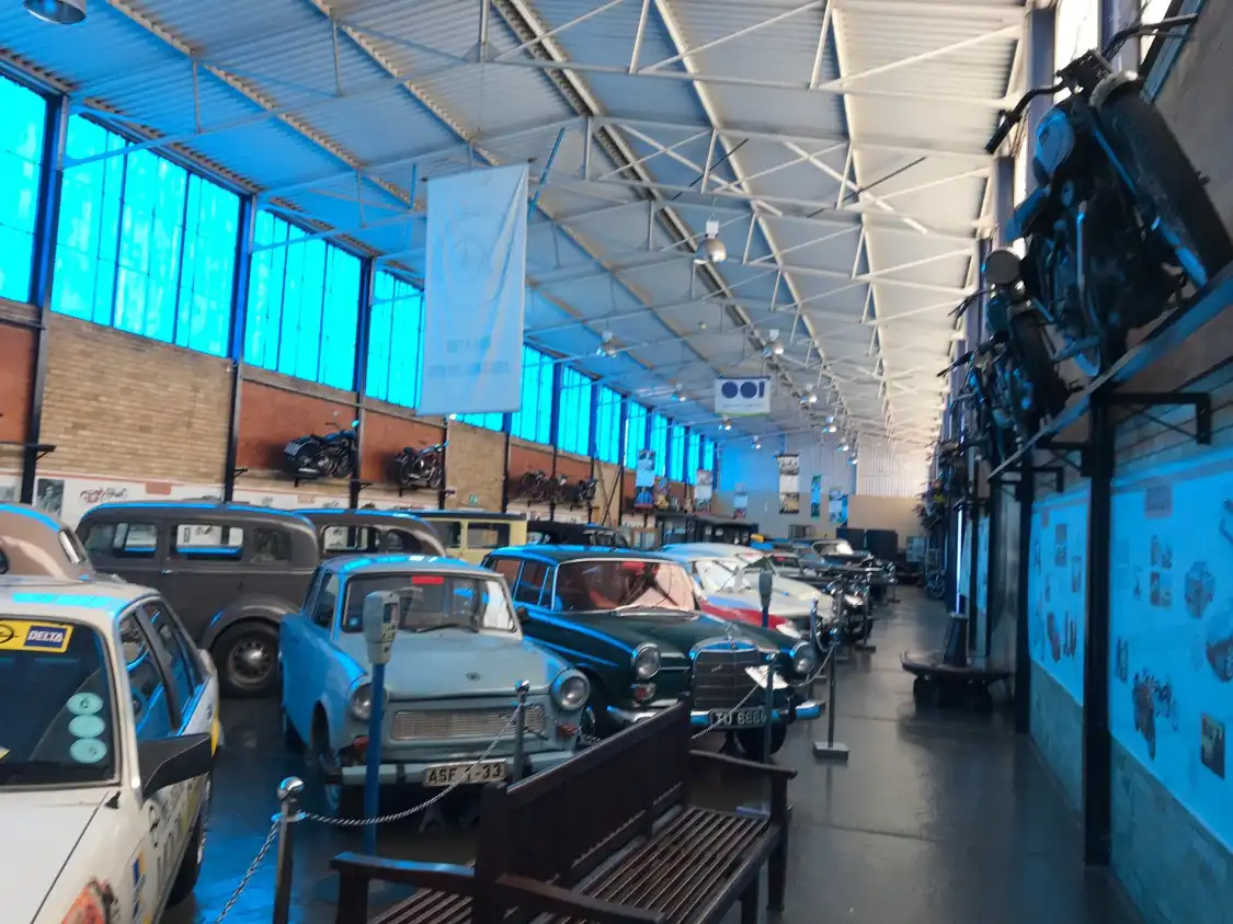 James Hall Museum of Transport附近的飯店