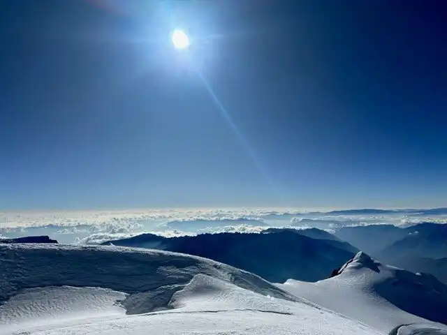 Отели рядом с достопримечательностью «mountain madness»