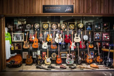 Rokksafn Íslands - The Icelandic Museum of Rock 'n' Roll