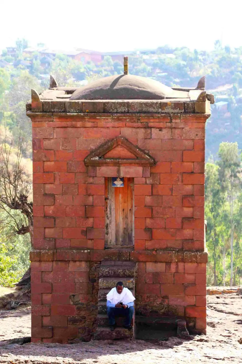 Hotels near Tomb of Adam