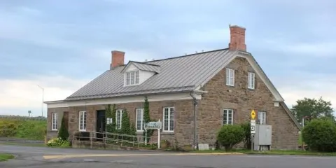 Centre Culturel Le Chenail Cultural Centre