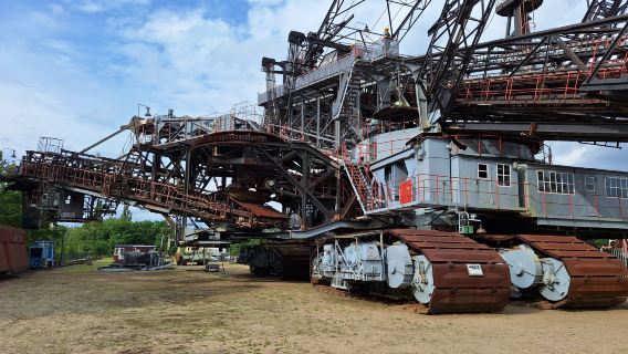 Bucket-Wheel Excavator 1452