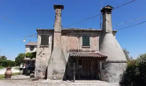 Hotel in zona Convento e chiesetta Mesole