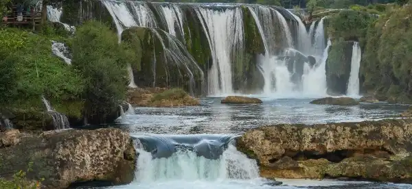 فنادق في بيهاتش