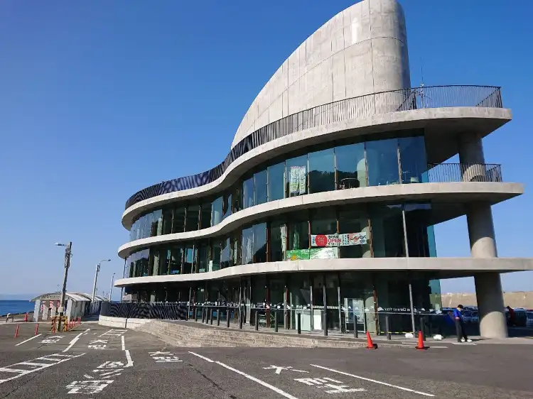 Hotel dekat Izu Oshima Volcano Museum
