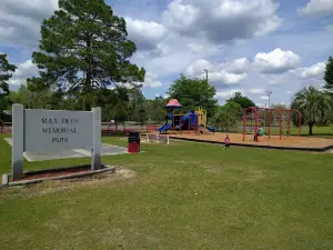 Max Deen Memorial Park