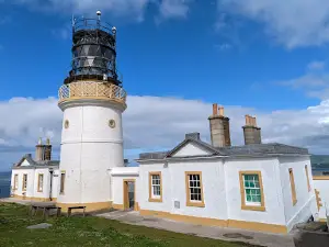 Sumburgh Head Lighthouse, Visitor Centre & Nature Reserve
