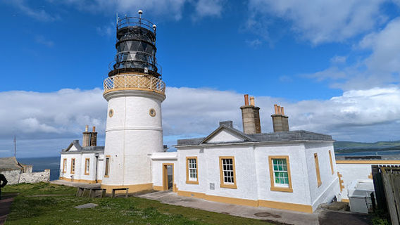 Sumburgh Head Lighthouse, Visitor Centre & Nature Reserve