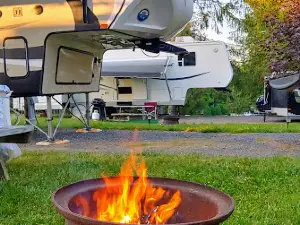 Raccoon Holler Campground