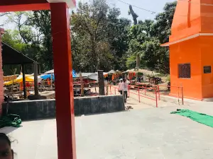 Baal Sundri Mata Mandir (peepli)