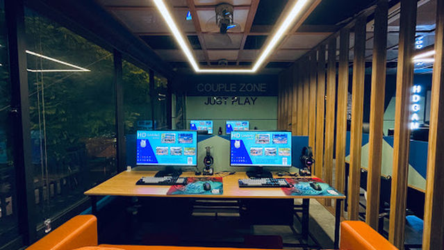 HD GAMING CENTER - CYBER CAFE