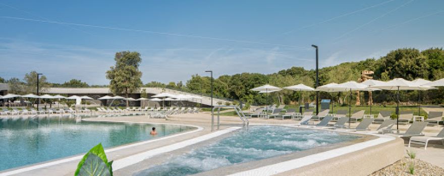 Paleo Park - Mon Perin Camping Resort