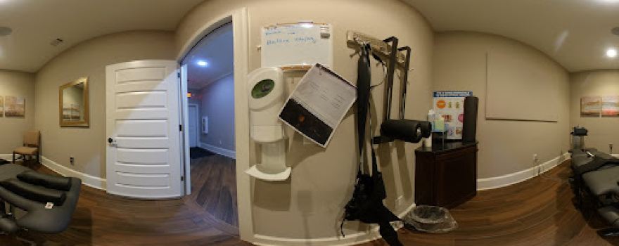 Calhoun Spine Care and Wellness Center