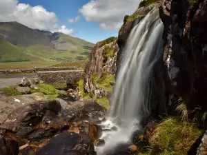 Conor Pass waterfall