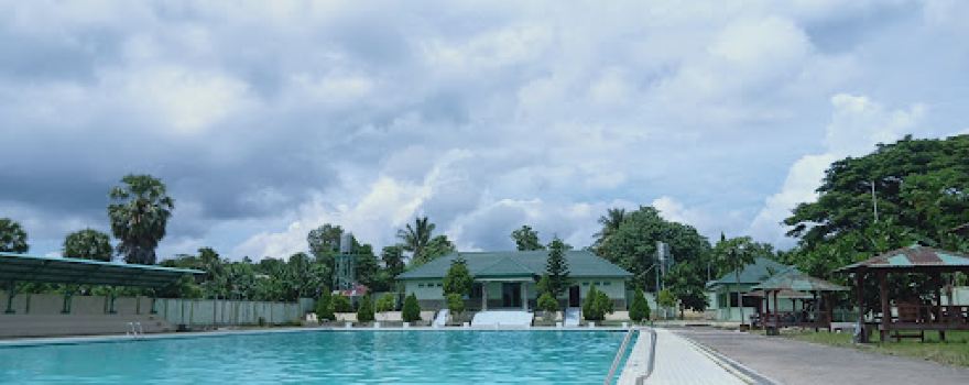 Kolam Renang Tamalatea