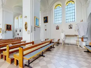 Kostol Vozneseniya Svyatoy Devy Marii
