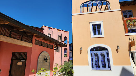 Las Catalinas Beach Club
