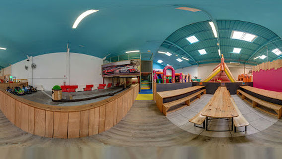 Le Complexe 66 : La Cabane du Yéti, l'AcccroPirates, Laser & Roller Addict