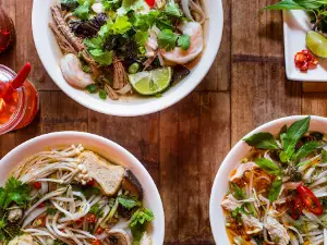 Pho Lincoln
