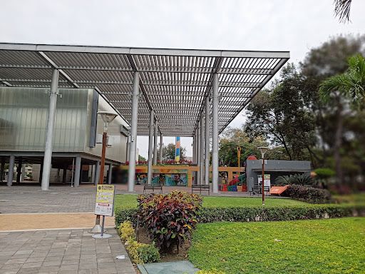 Plaza Rodolfo Baquerizo Moreno