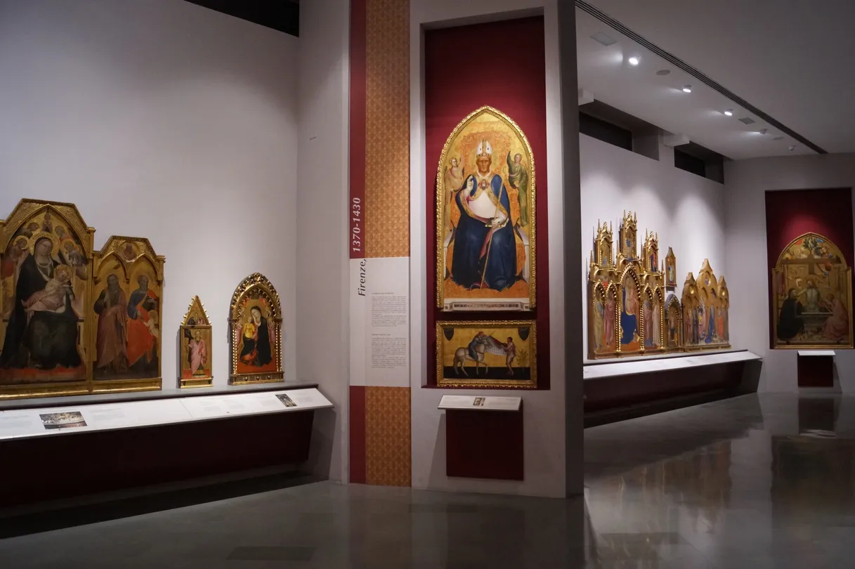 2_Gallery of the Academy of Florence