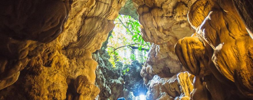Mawsmai Cave