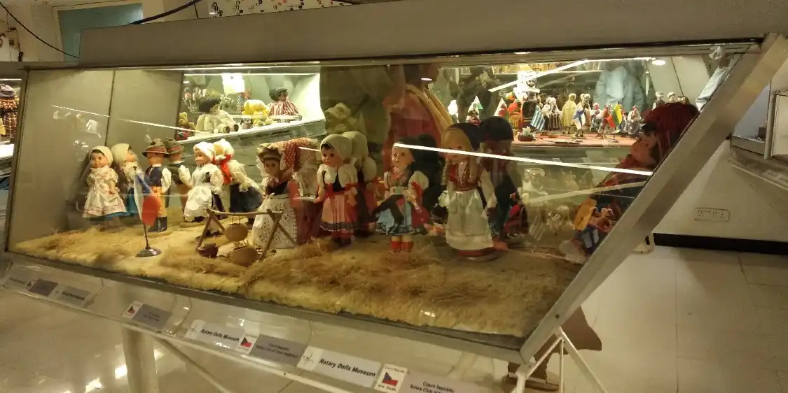 Hotel in zona Rotary Dolls Museum