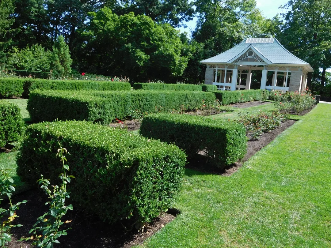 4_Fellows Riverside Gardens