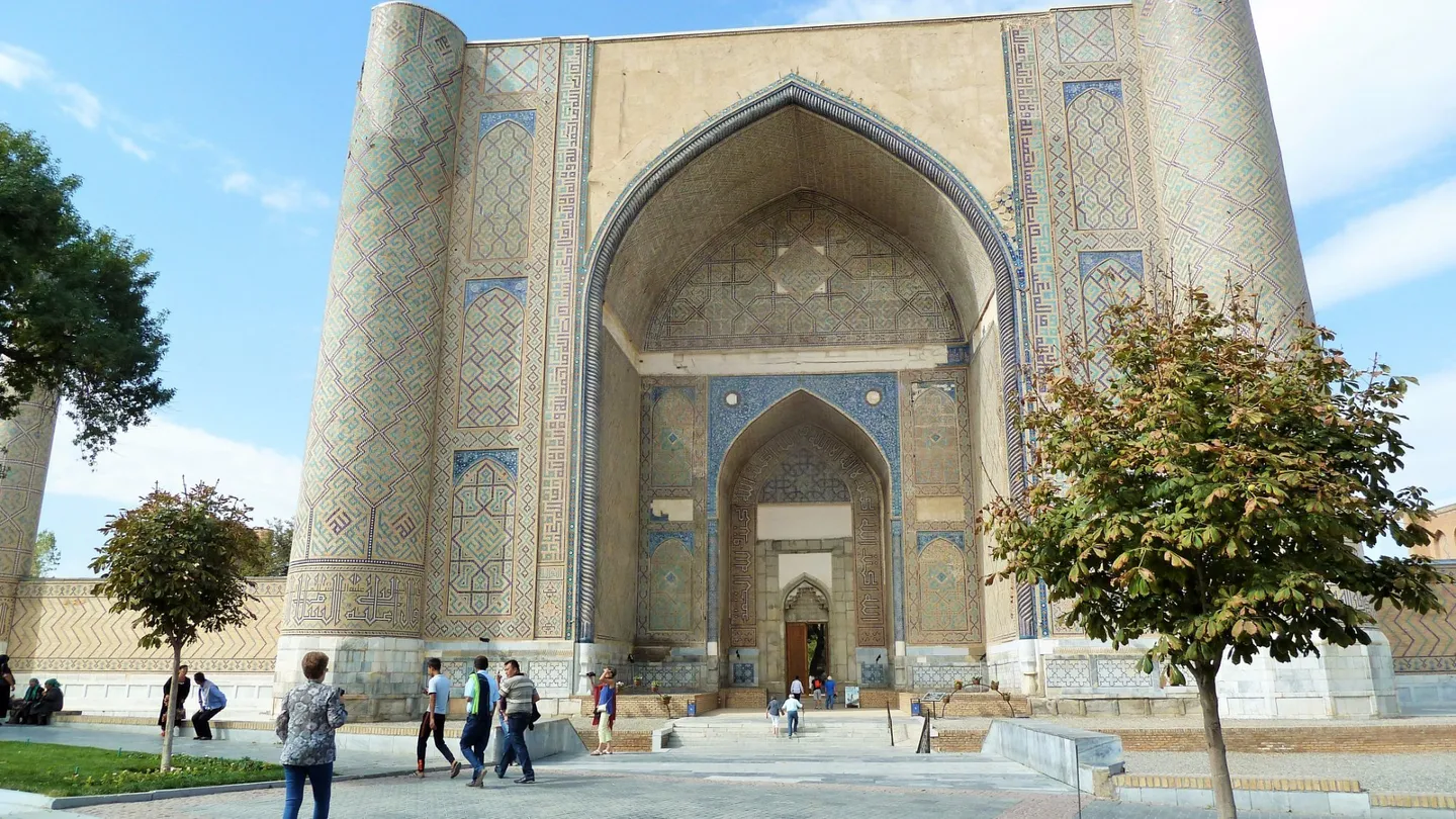 3_Bibi-Khanym Mosque