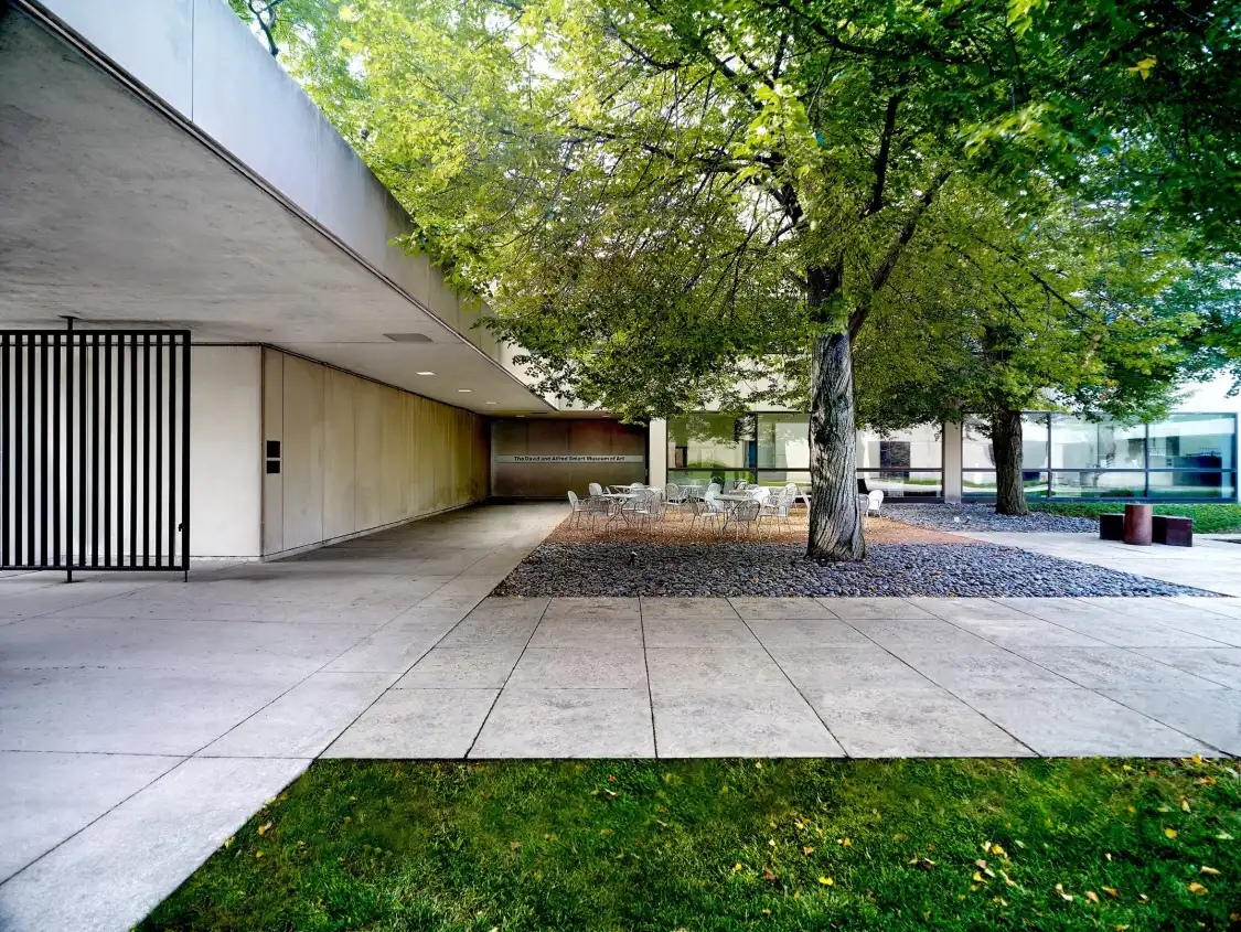 Smart Museum of Art 주변 호텔