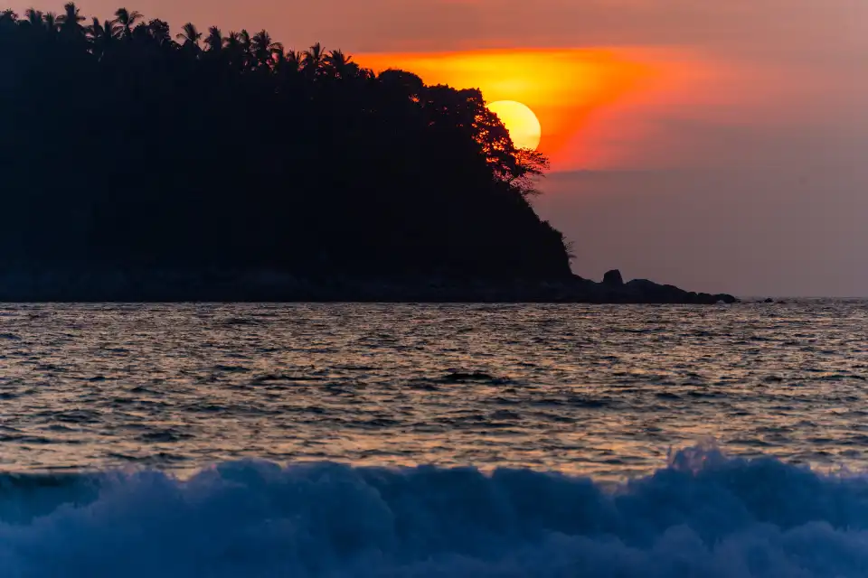 4_Kata Beach