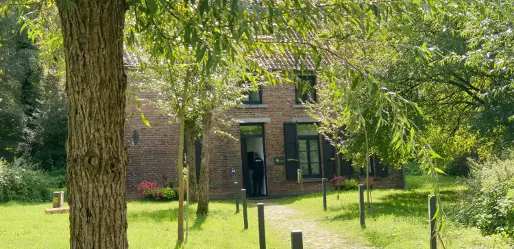 Hotels in der Nähe von Van Gogh House (Maison Van Gogh)