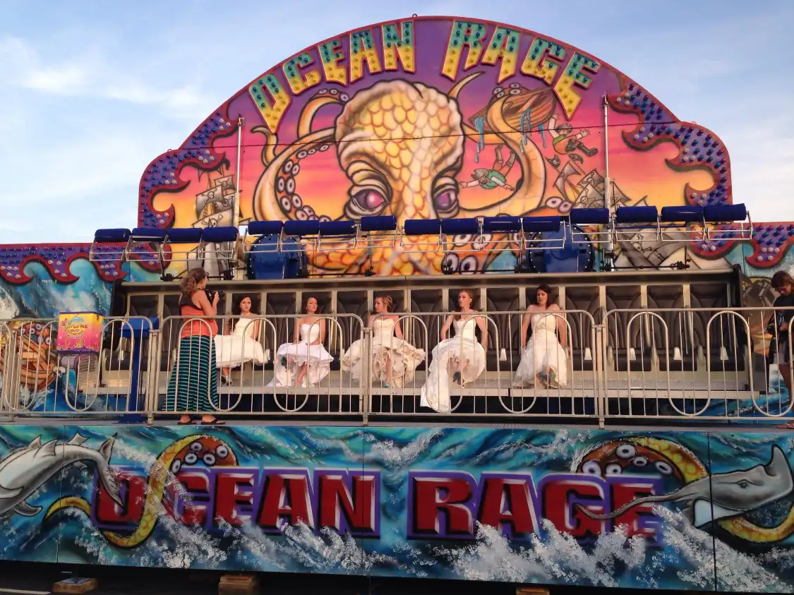 Hotels near Full Throttle Speedway