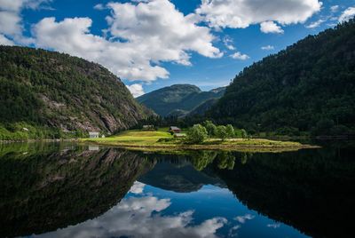 Roedne Fjord Cruise
