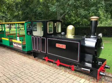 Hotham Park